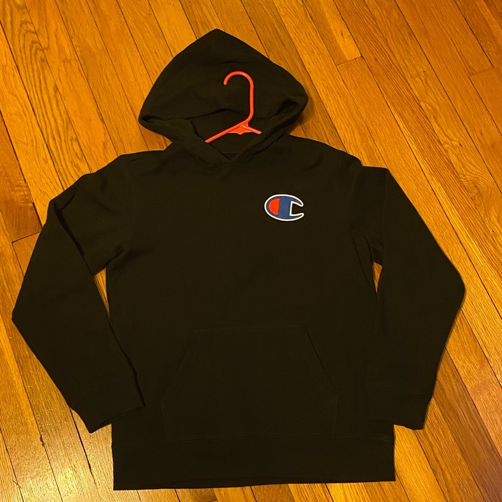 Champion hoodie never worn size kids L